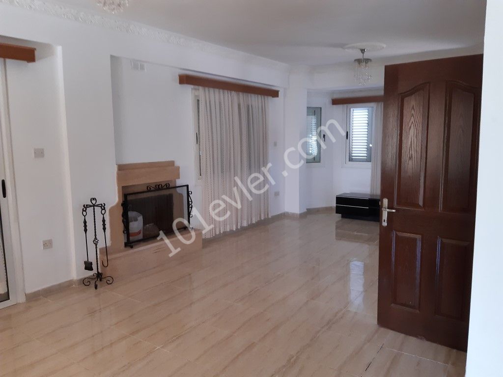 3 BEDROOM VILLA IN Kyrenia/ Doğanköy with Furniture - very close to SAM'S RESTAURANT 