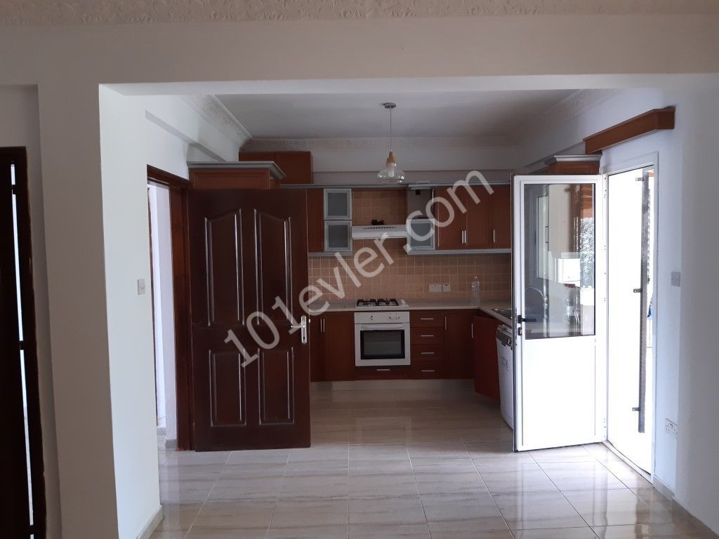 3 BEDROOM VILLA IN Kyrenia/ Doğanköy with Furniture - very close to SAM'S RESTAURANT 