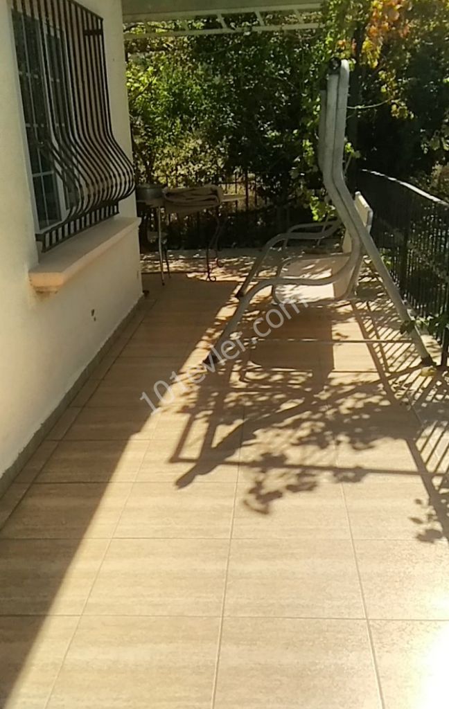 Flat To Rent in Lapta, Kyrenia