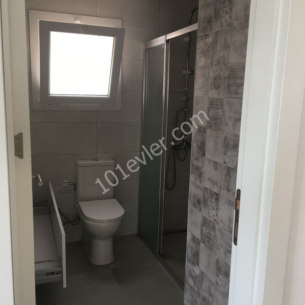 GİRNE ALSANCAK HAVUZLU SİTE 3+1 EŞYASIZ YENİ DAİRE