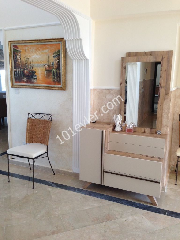 Villa To Rent in Lapta, Kyrenia