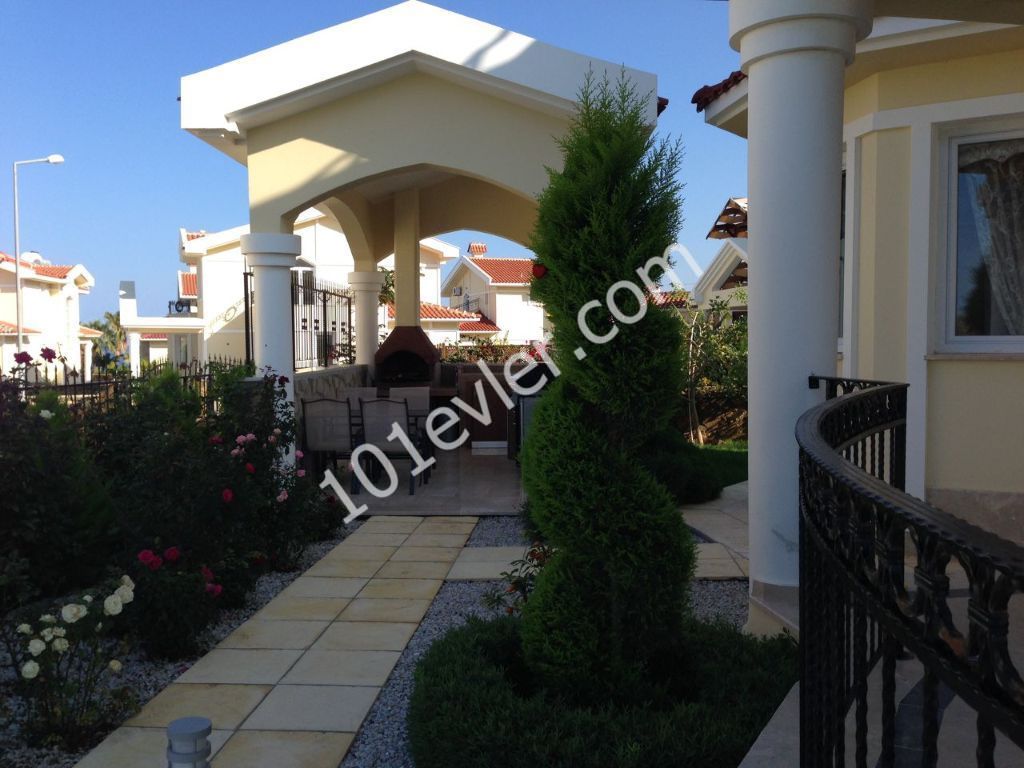 Villa To Rent in Lapta, Kyrenia