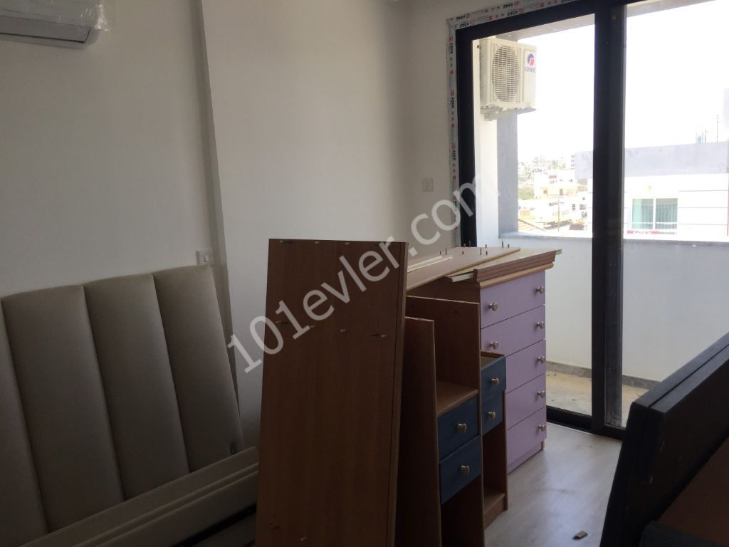 Nicosia, Dumlupinar region 2+1 Turkish Kochanli Apartment ** 