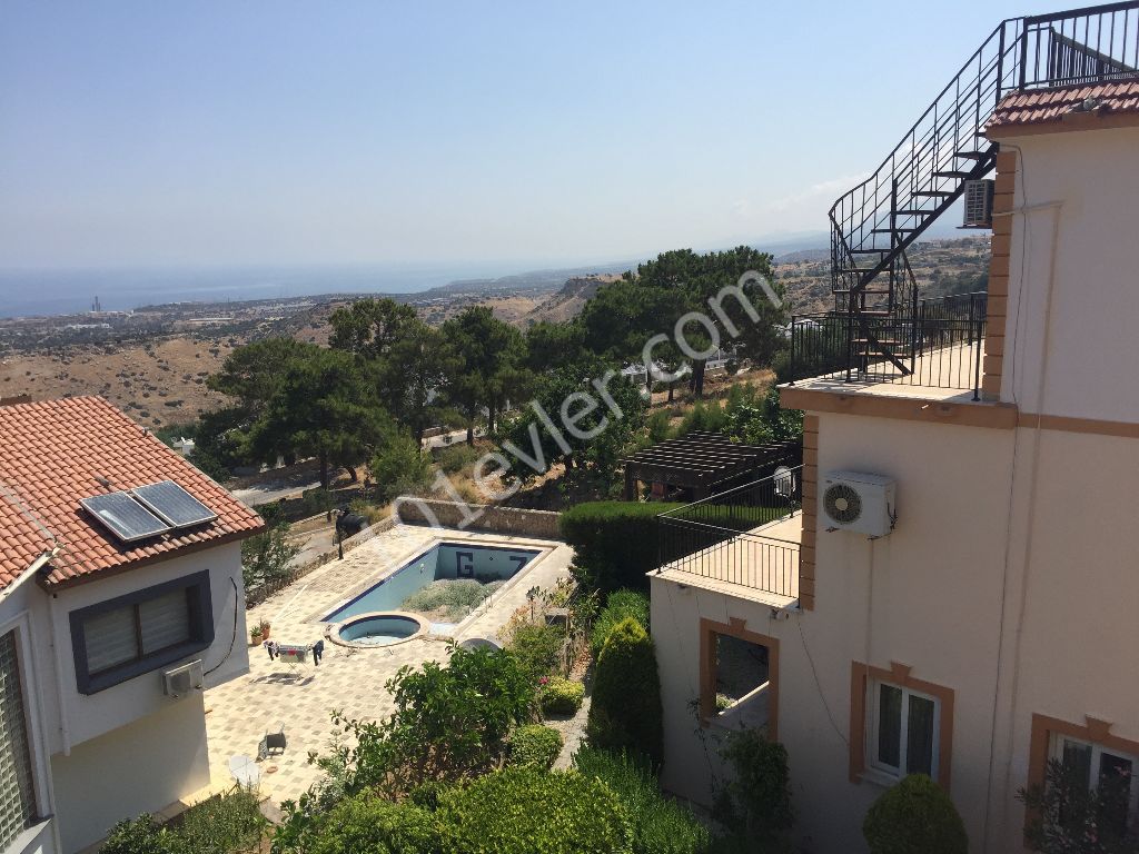 Semidetached 2 bedroom villa with excellent sea views in Arapkoy village