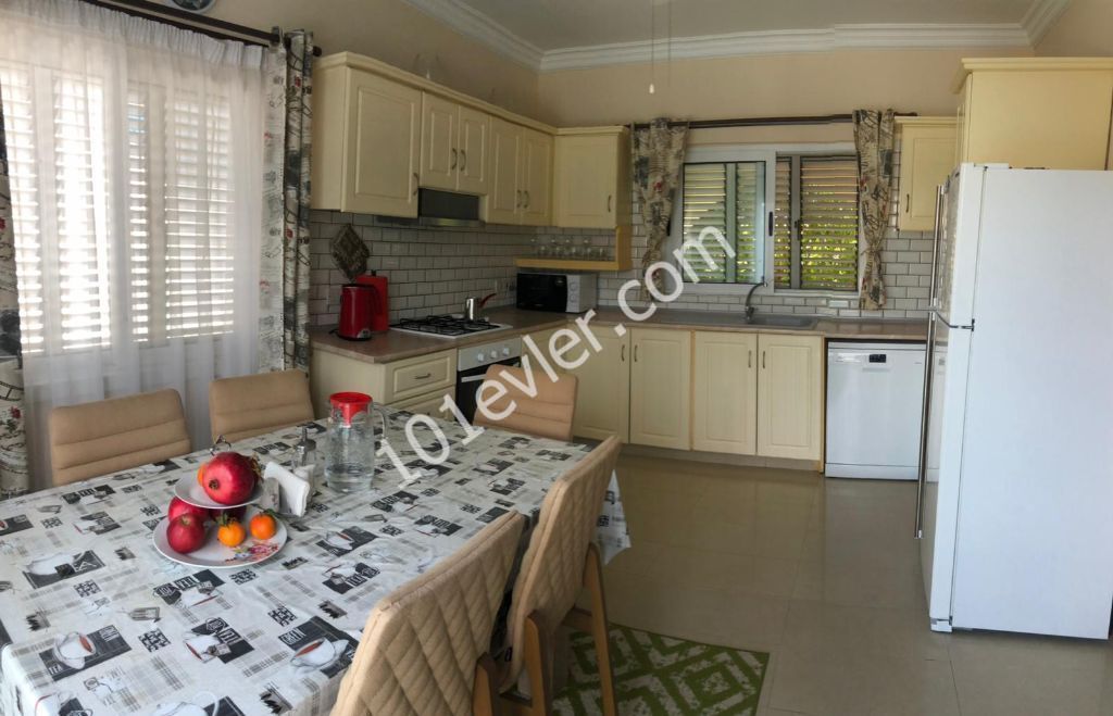 Villa For Sale in Karşıyaka, Kyrenia