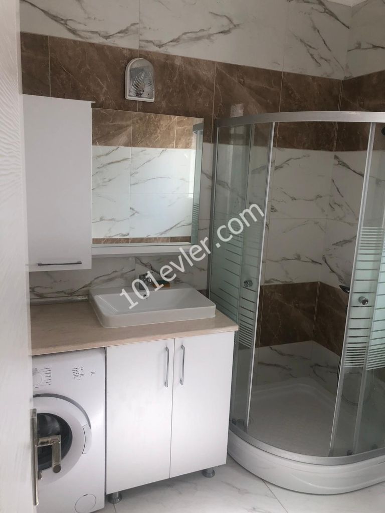 Flat To Rent in Alsancak, Kyrenia