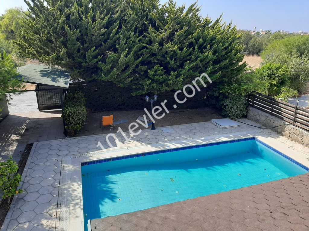 Villa To Rent in Lapta, Kyrenia