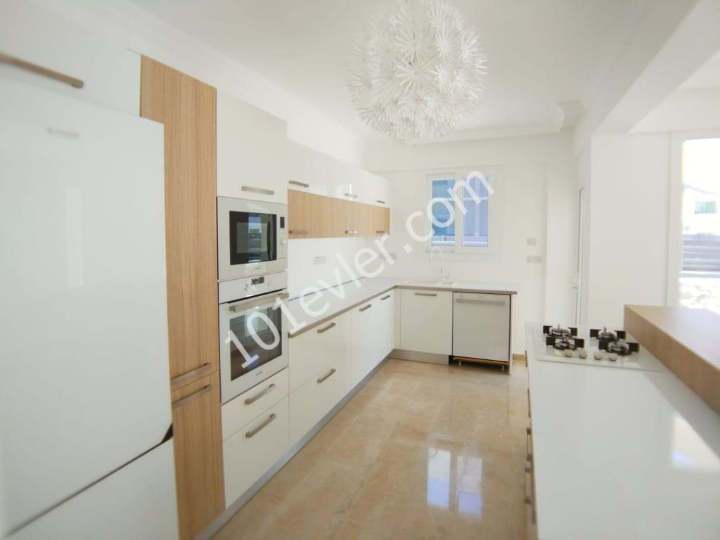 Villa To Rent in Alsancak, Kyrenia