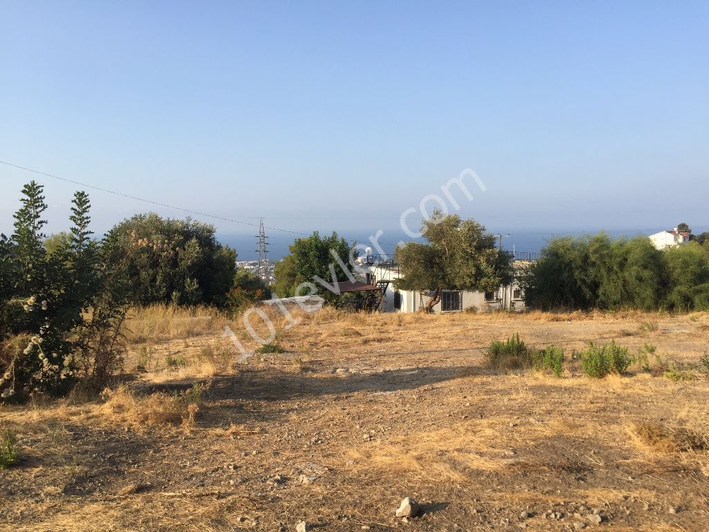 BEAUTIFUL PLOT IN KARMİ 2,140 m2 WITH EXCELLENT SEA AND MOUNTAIN VIEWS