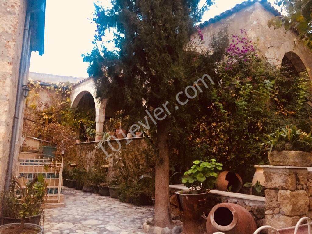 HISTORICAL OIL MILL HOUSE IN KYRENIA, Lapta ** 