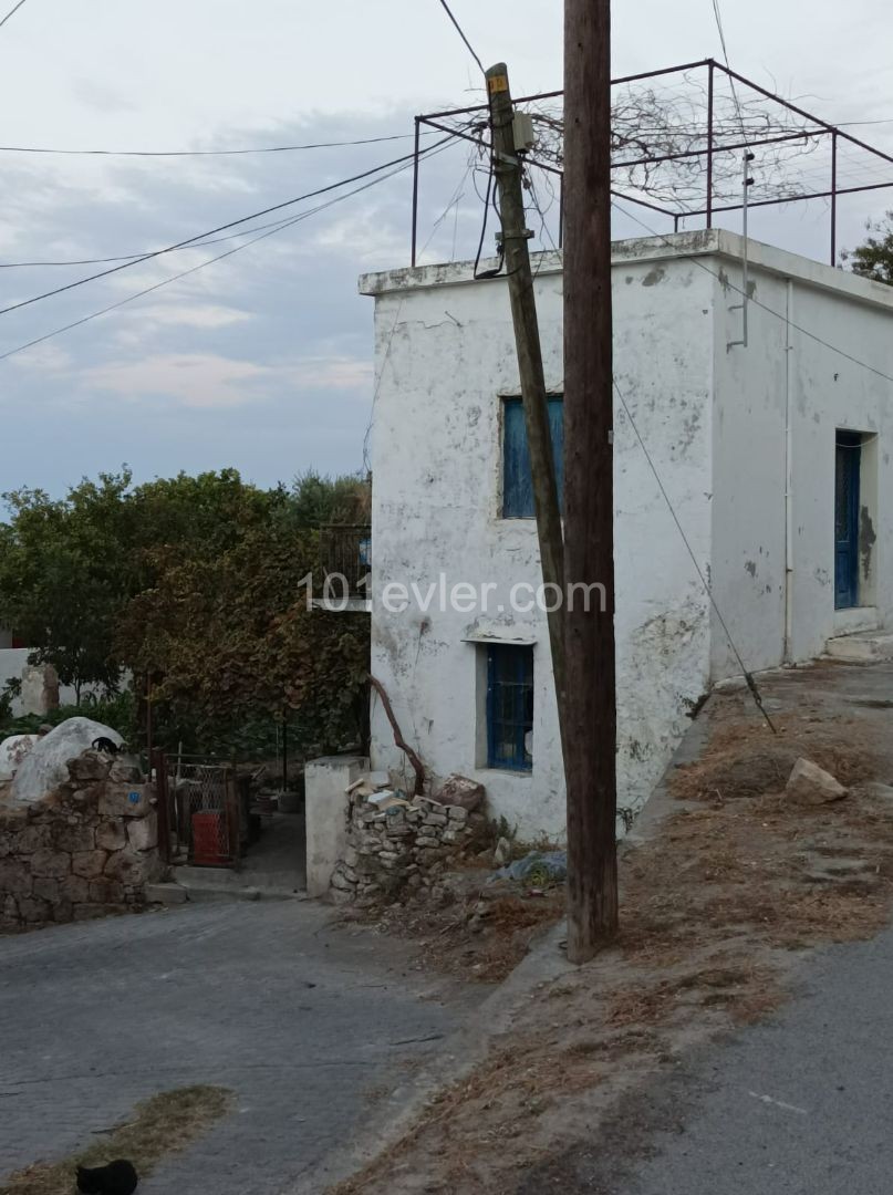 Two storey stone house in Lapta with excellent sea views