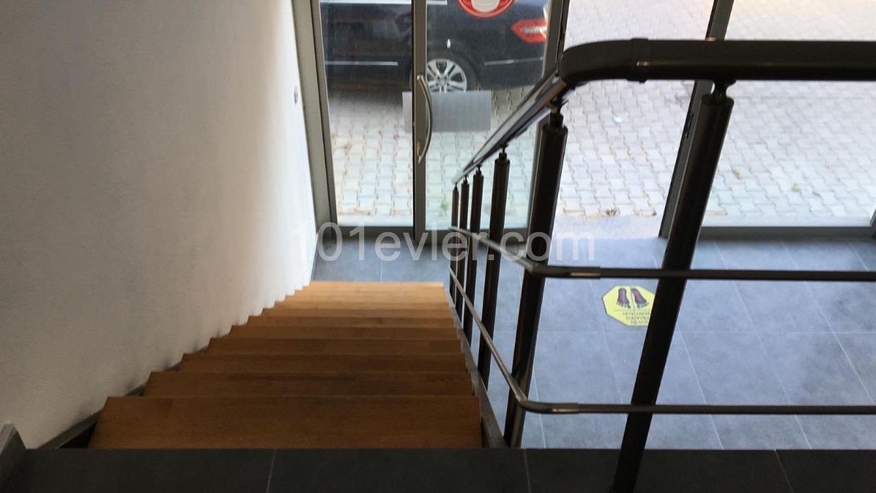 50 m2 Geschäft in Kyrenia, Alsancak ** 