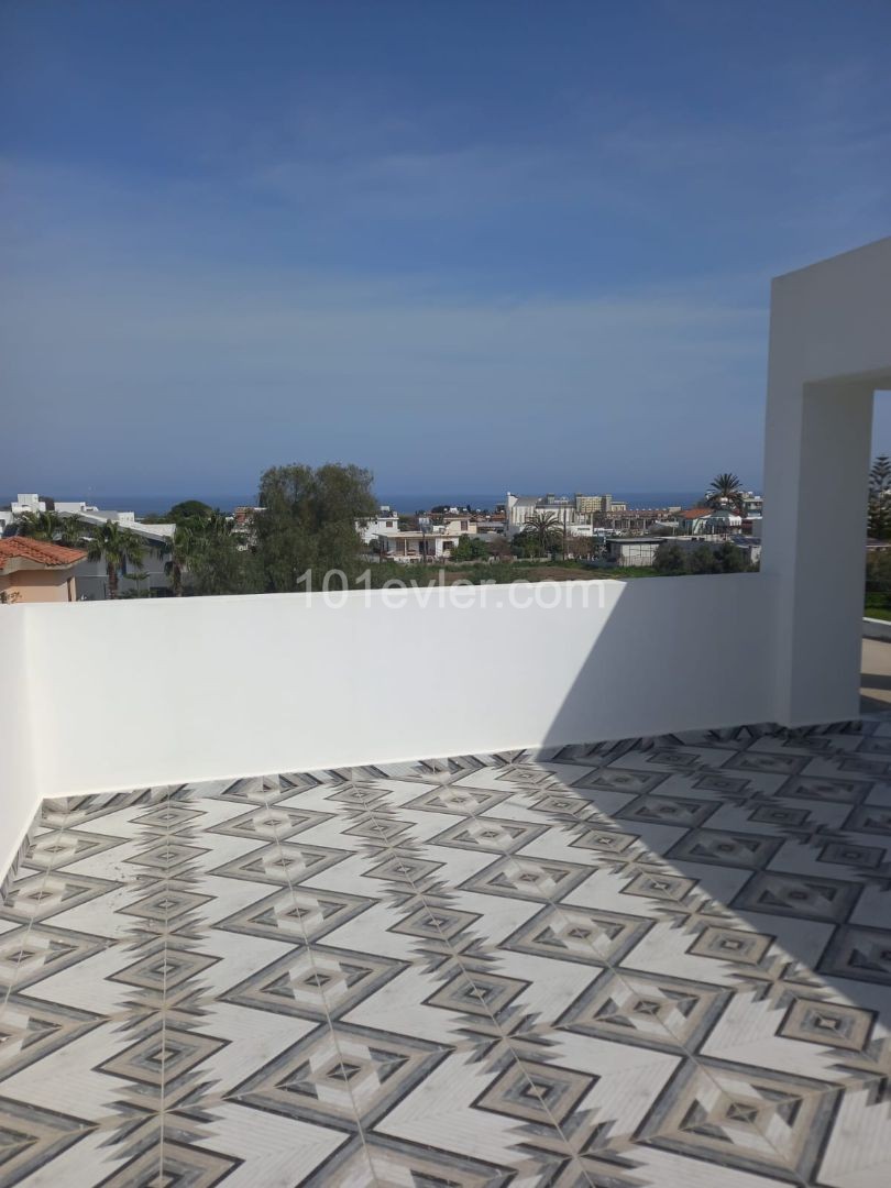 2+1 VILLA WITH A PERFECT LOCATION IN KYRENIA ALSANCAK ** 