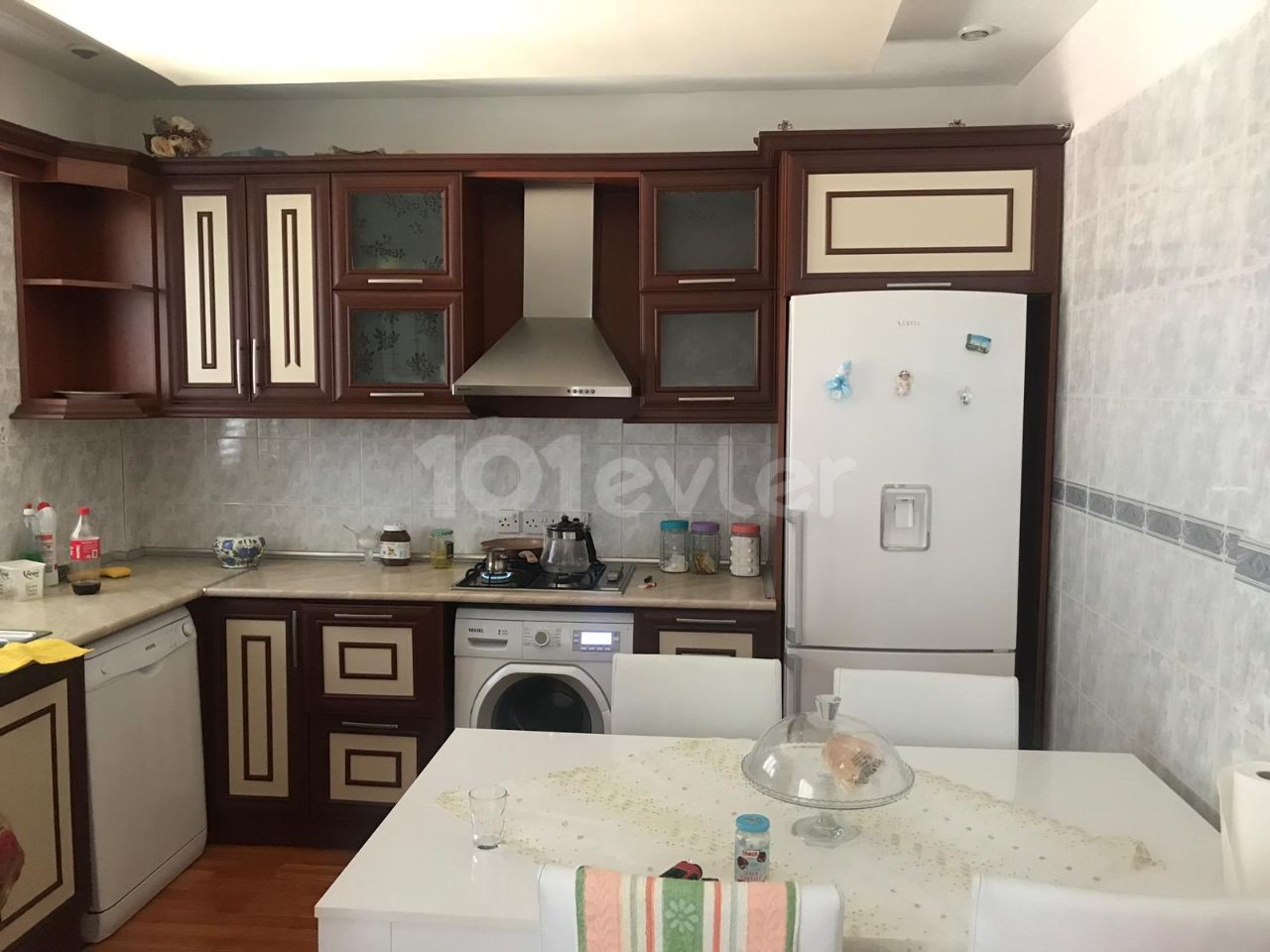 2+1 Apartment on the 3rd. floor in Lapta with sea and mountain views without furniture