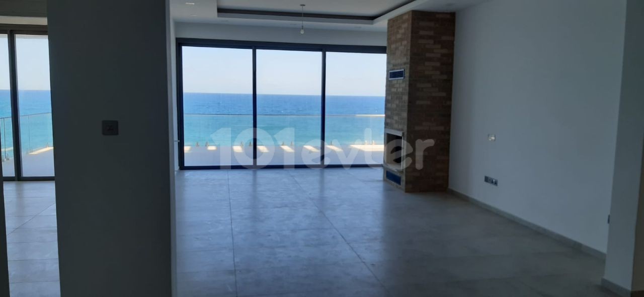 Wunderschöne VILLA 6+1 direkt am Meer in Kyrenia , Karsiyaka , mit Schwimmbad, türkischer KOKANLI ** 