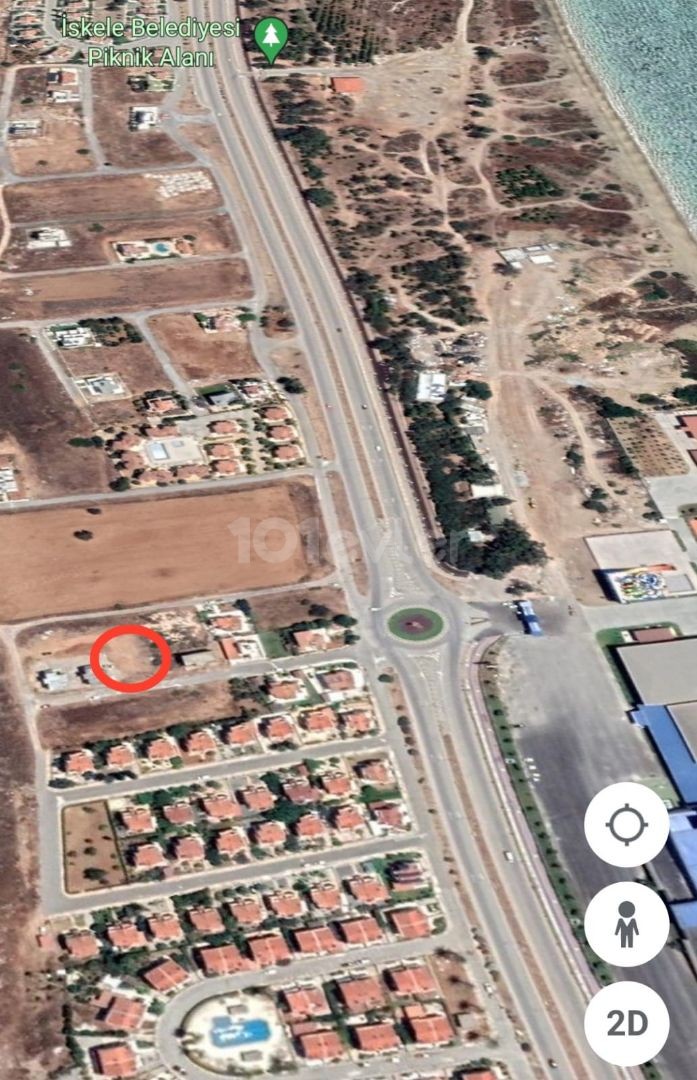 Land suitable for building villas in Iskele LONG BEACH area ** 