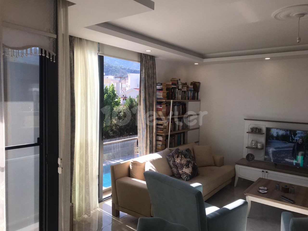 2+1 fantastisches PENTHOUSE in Kyrenia , ALSANCAK ** 