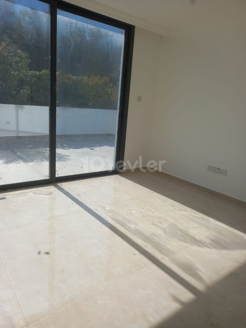 90 m2 NULL WOHNUNG UND SEHR BREITE BALKONE IN LAPTA REGION VON VIRNE: DOĞAN BORANSEL 0533 867 19 11