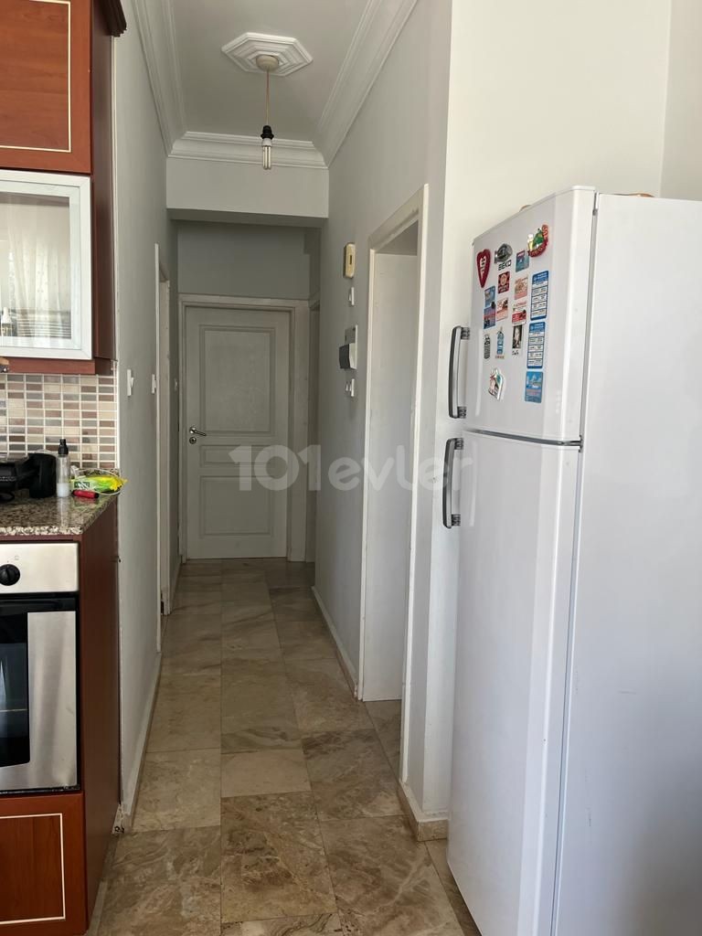 LARGE 3+1 CLEAN FLAT IN THE CENTER OF KYRENIA ALSO AVAILABLE TO BUILD OFFICE