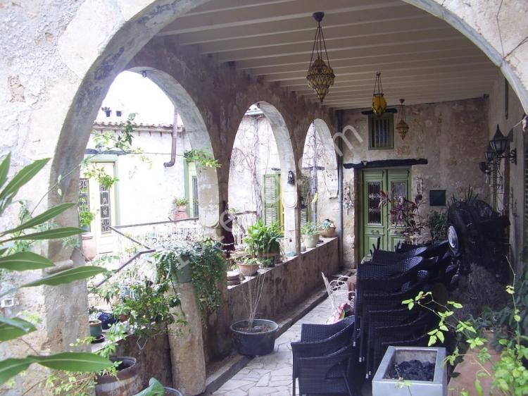 600 YEARS OLD 1 BEDROOM HISTORICAL MILL HOUSE FOR HOLIDAY LETS - For 3 people ideal