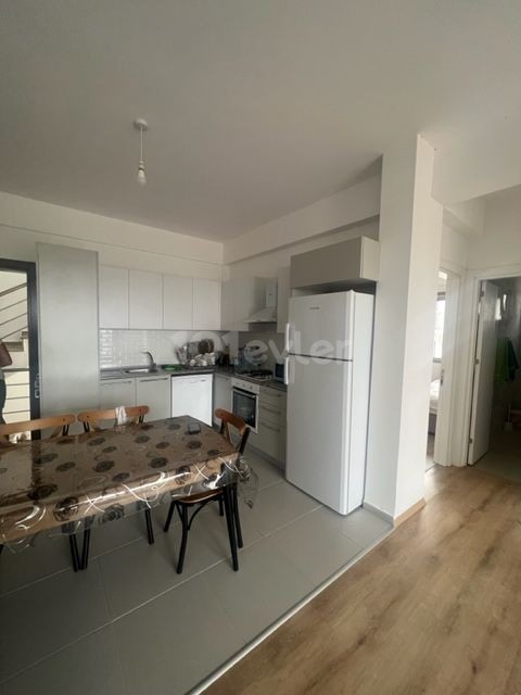 2+1 آپارتمان کاملا مبله برای اجاره در LAPTA BERRİN E UGURSÖZ +905338706300