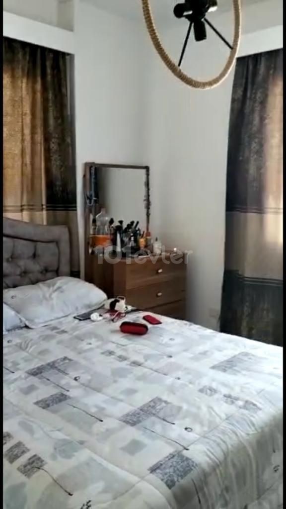 İSKELE BÖLGESİNDE 2+1 APARTMAN ACİLEN SATILIK BERRİN E UĞURSÖZ +905338706300