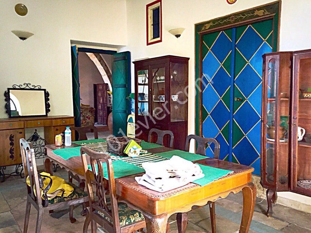 BEAUTIFUL OLD CYPRUS  COTTAGE -  1 BEDROOM / 4 PEOPLE CAPACITY   WITH     Beautiful  GARDEN & FIRE PLACE