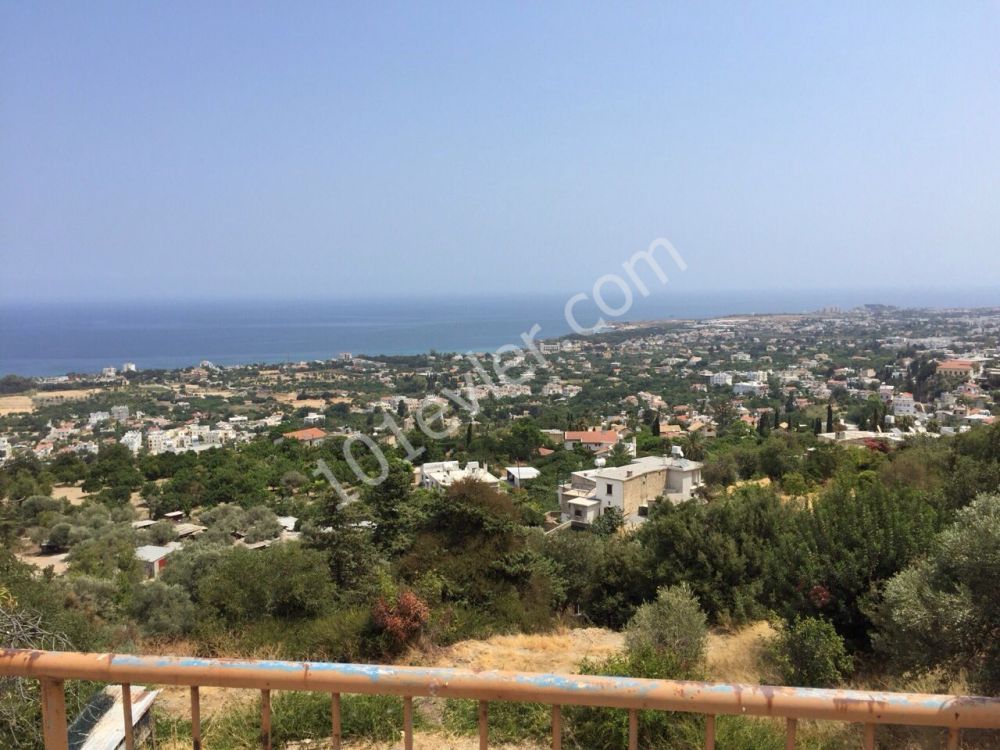 Traditional old Cypriot House with excellent Sea views