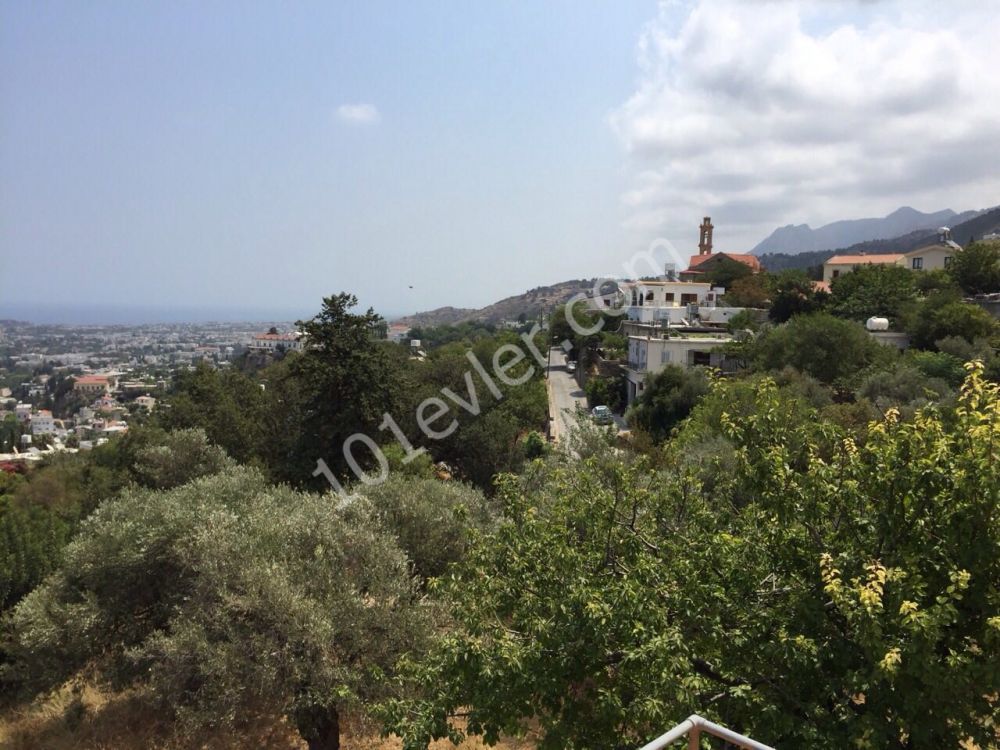 Traditional old Cypriot House with excellent Sea views