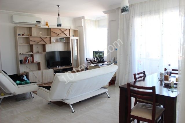 ACİL SATILIK GİRNE ALSANCAK BÖLGESİNDE 1+1 LÜKS PENTHOUSE: 