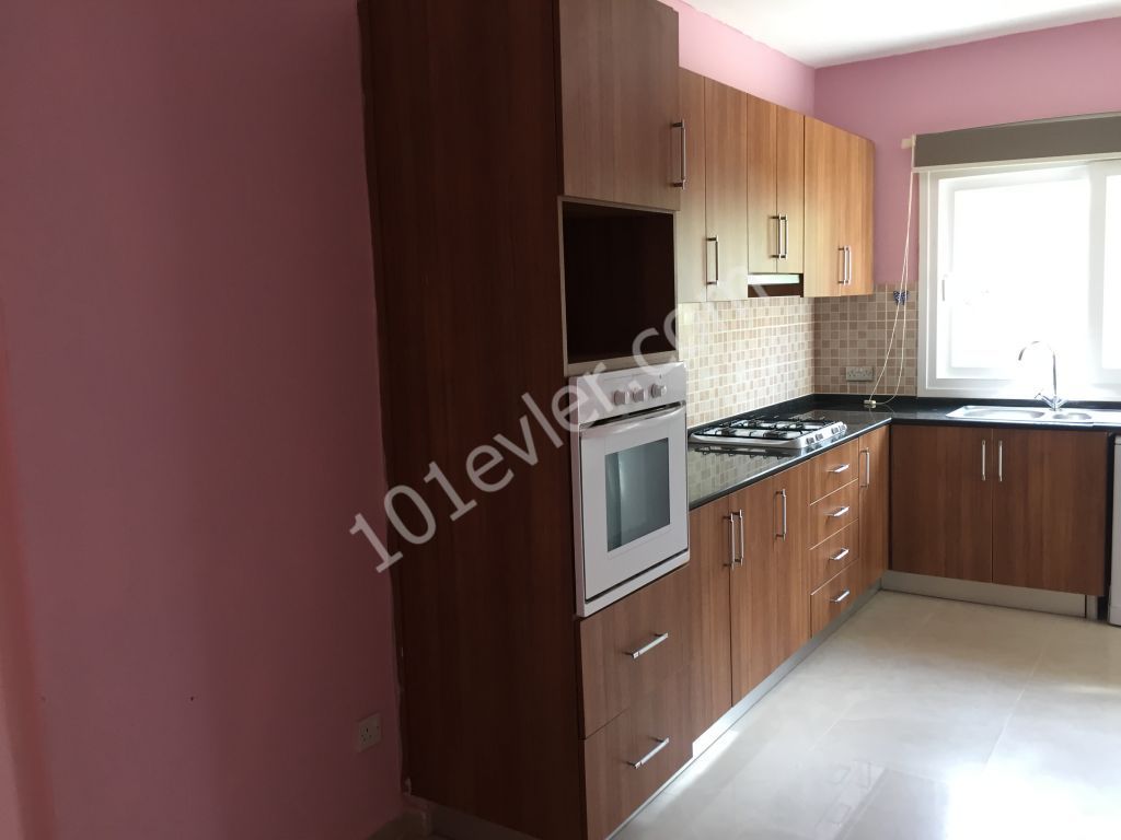 VERY REASONABLE PRICE 3 BEDROOM APARTMENT FOR SALE IN LAPTA AREA 3+1 APARTMENT FOR SALE DOĞAN BORANSEL 0533 8671911