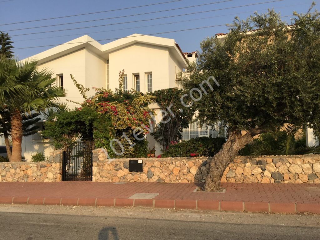 Villa Kaufen in Lapta, Kyrenia