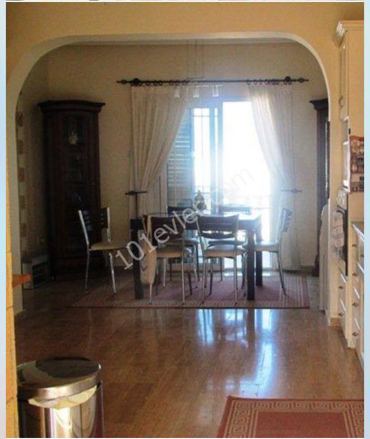 A stunnıng 6 bedroom Vılla ın Çatalkoy