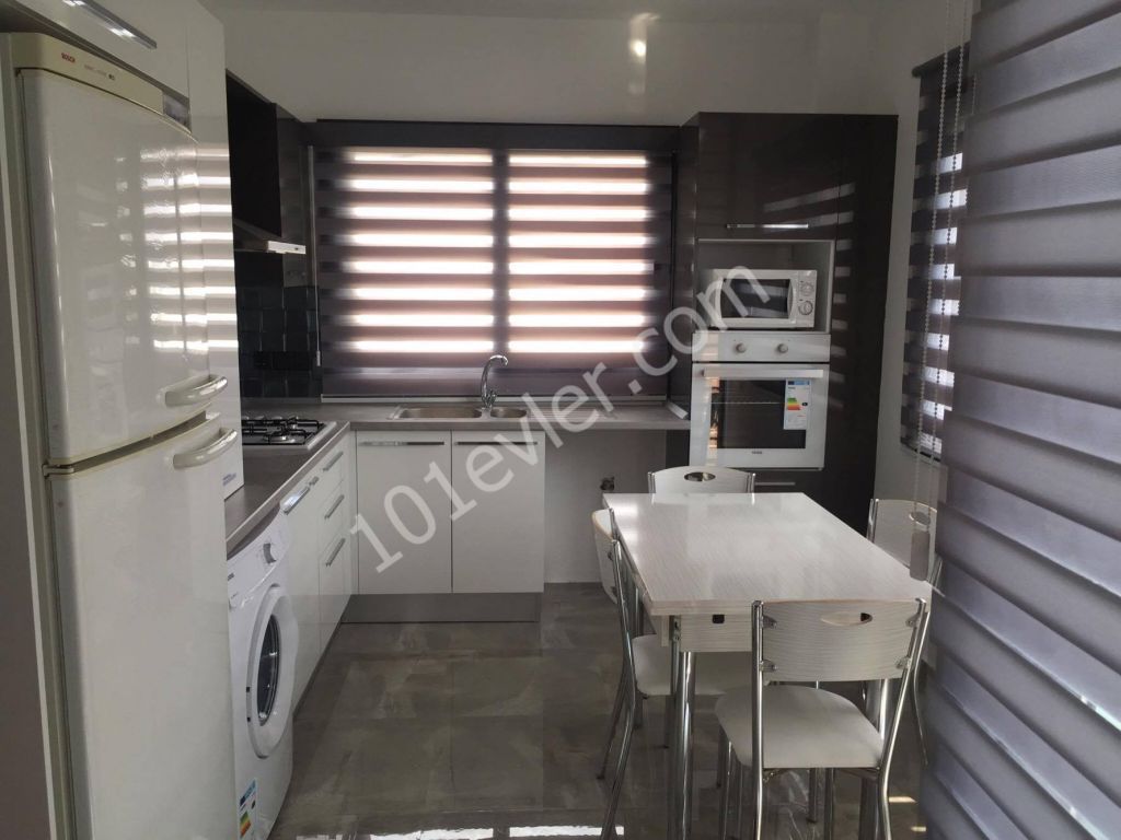 URGENT FOR SALE KYRENIA CITY CENTER 2+1 APARTMENT AT WALKING DISTANCE TO ALL LOCAL AMENITIES. SUREYYA TEZCAN 0533 857 07 24