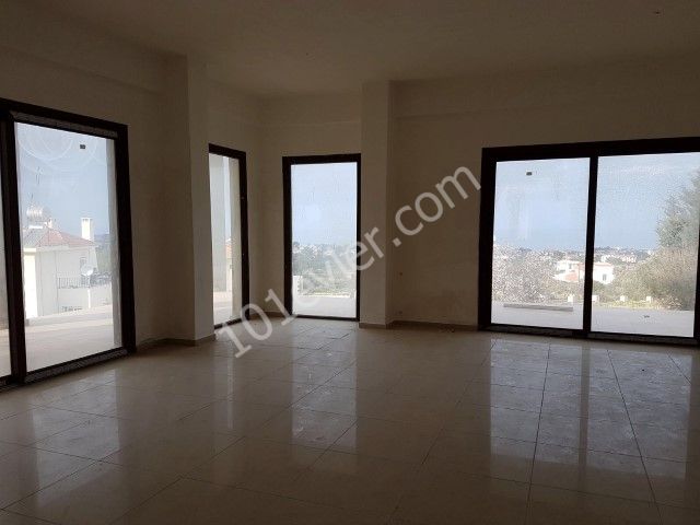 SOLE AGENT FOR SALE KYRENIA ALSANCAK AREA 4 BEDROOM VILLA WITH SPECTACULAR VIEWS AND IN