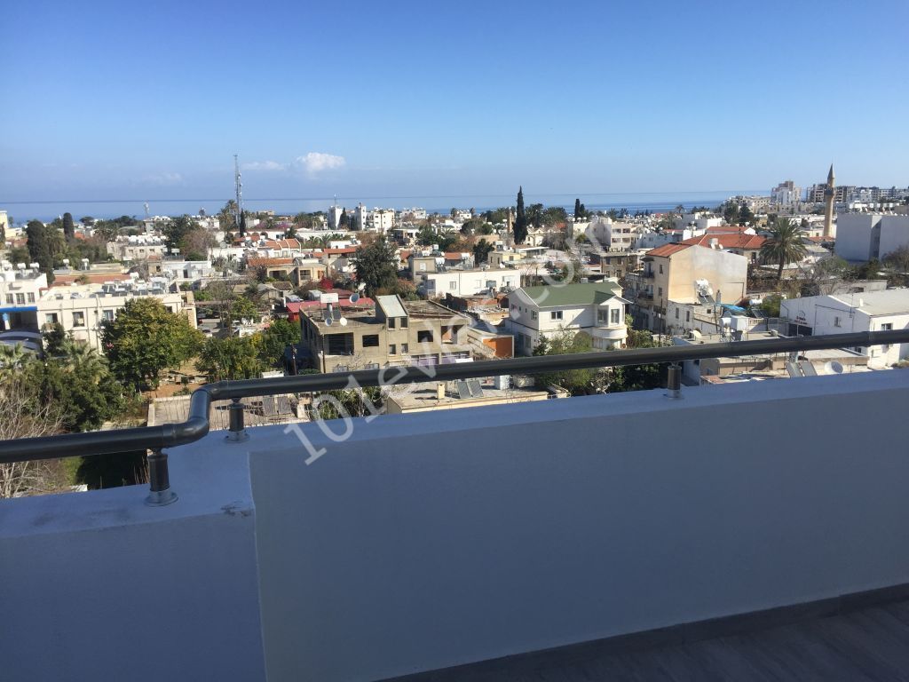 3 BEDROOM PENTHOUSE WITH UNINTRRUPTABLE VIEWS OF KYRENIA- AS SOLE AGENT