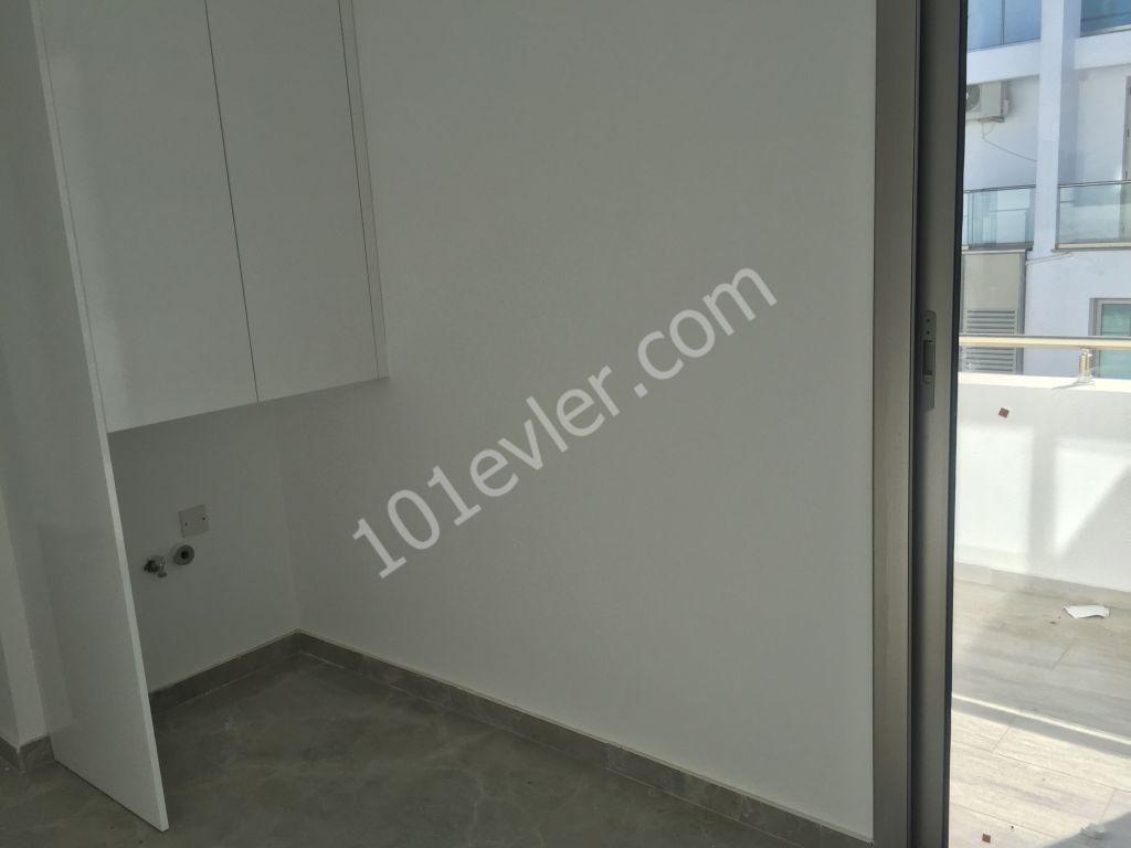 3 BEDROOM PENTHOUSE WITH UNINTRRUPTABLE VIEWS OF KYRENIA- AS SOLE AGENT