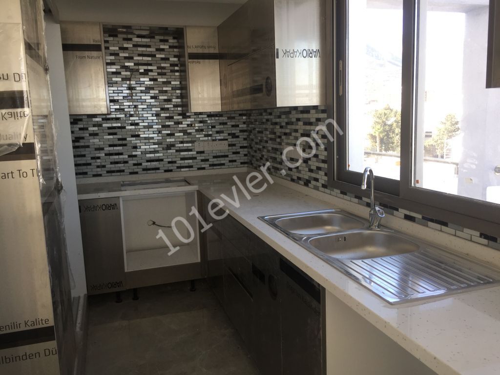 Girne MERKEZDE ÖNÜ HİÇ KESİLMEYEN 3 +1 PENTHOUSE- TEK YETKİLİ ACENTA