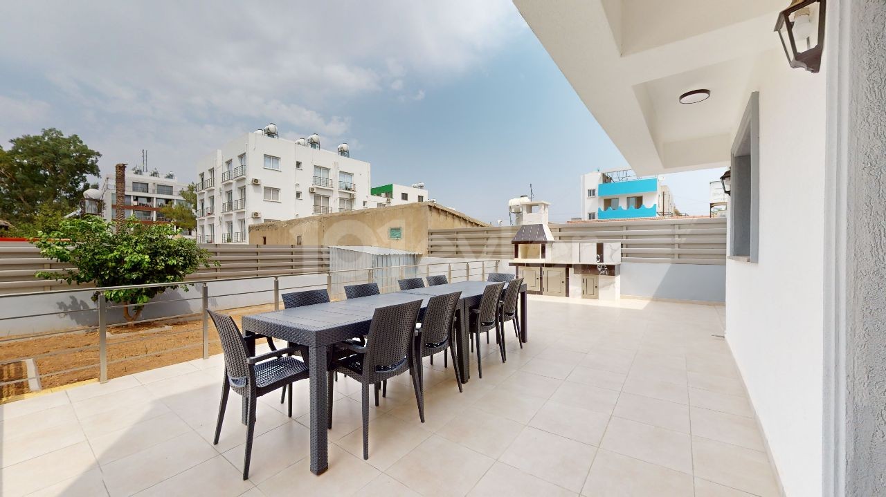 7+2 villas for sale in Nicosia