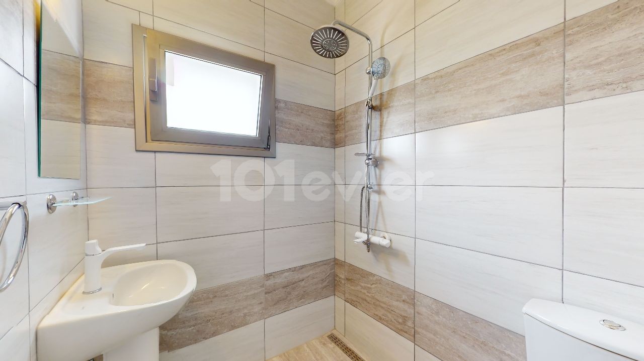 Lefkoşa bölgesinde satılık 7+2 villa