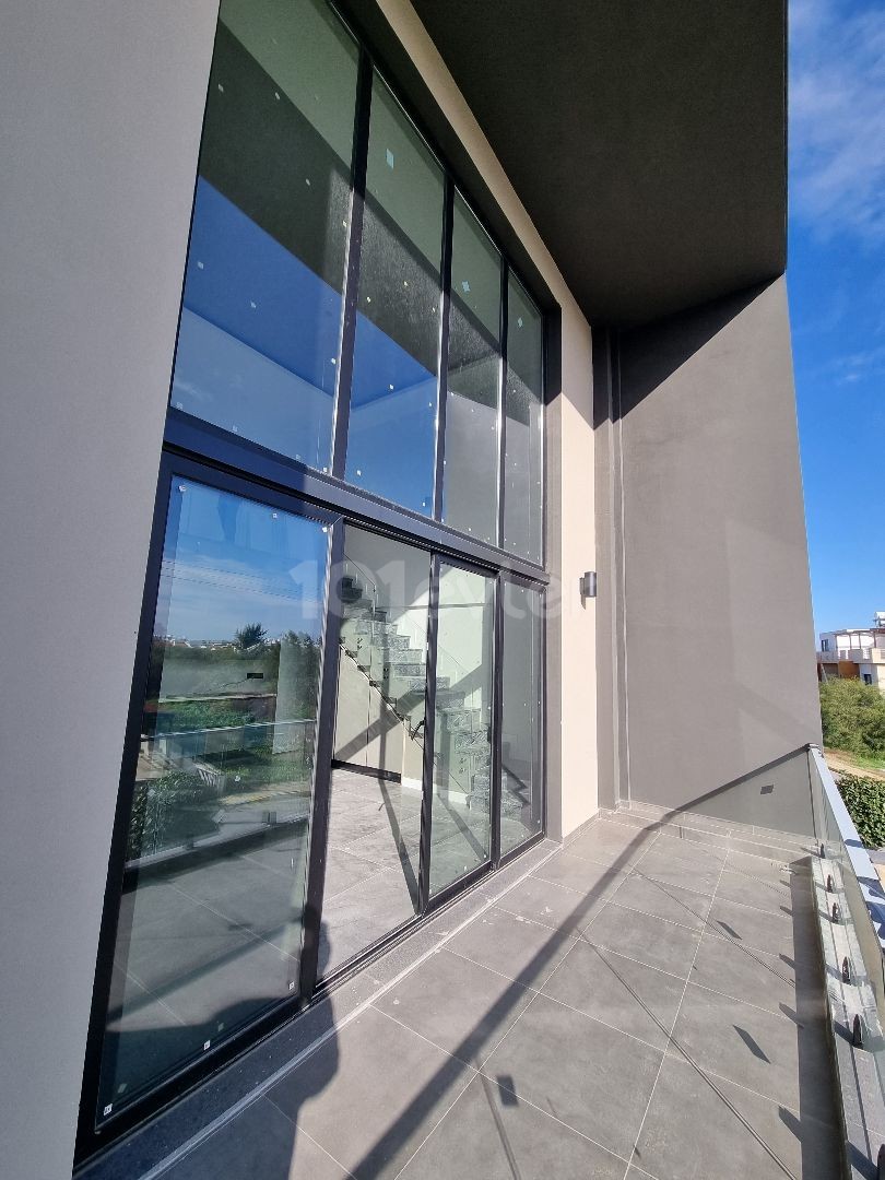 3+1 flat for sale in Girne Karaoğlanoğlu area