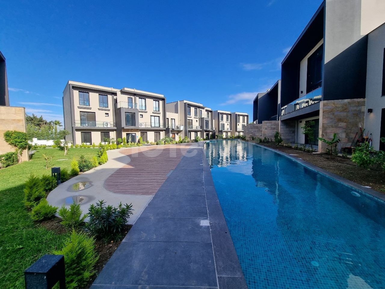 3+1 flat for sale in Girne Karaoğlanoğlu area