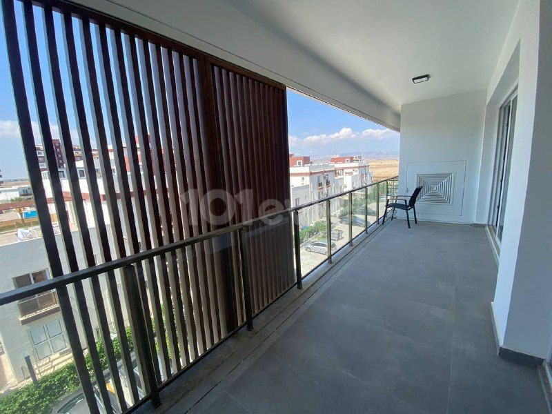 Flat For Sale in Long Beach, Iskele