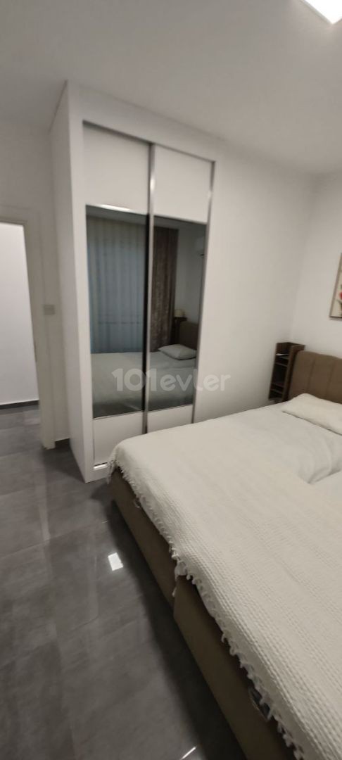 Daily rental flat in a complex with courtyard 2 and 1 pool view. daily rent electricity bills by meter internet final cleaning refundable deposit