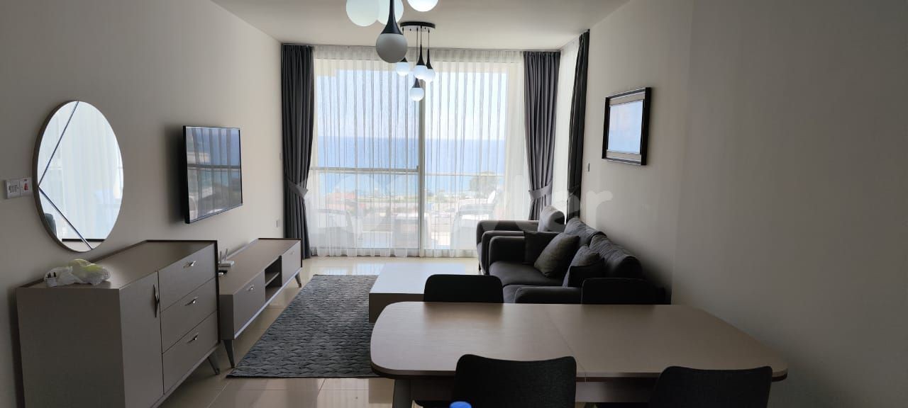 I will sell 2 + 1 in the Abelia complex, on the territory of the complex there is a sauna, playground, there is a shop within walking distance, 2 minutes from the sea