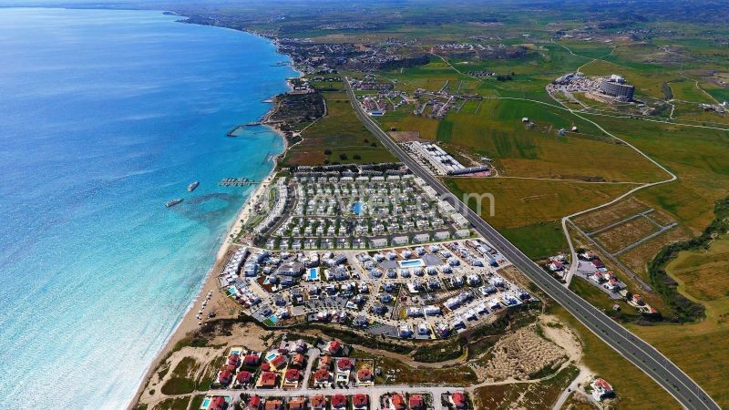 EXEN İNVEST' TEN Long Beach Boğazda Denize Sıfır Satılık Lüks Villa Tipi  1+1 Daire