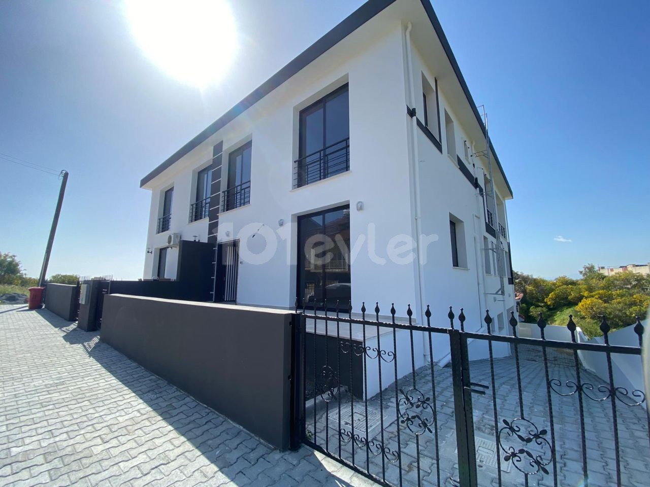 Magnificent Twin Villa for Sale on Mitreeli Lovers Hill 4+1 350 M2 177,000 Stg ** 