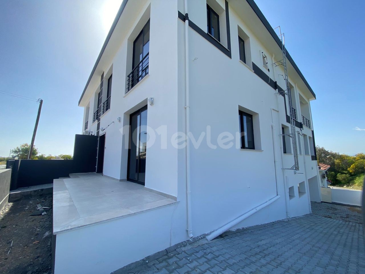 Magnificent Twin Villa for Sale on Mitreeli Lovers Hill 4+1 350 M2 177,000 Stg ** 