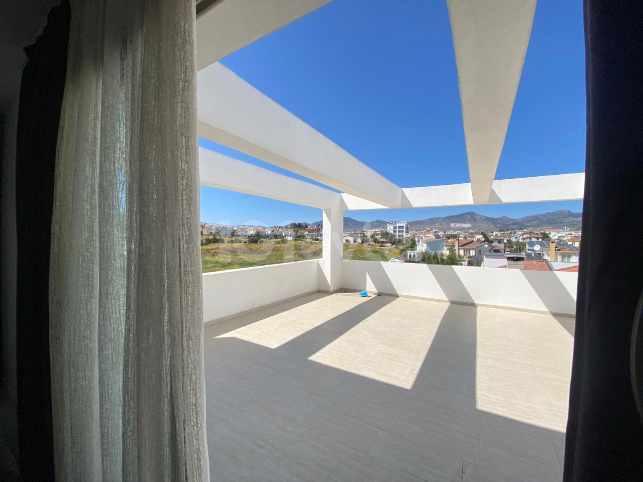 2+1 Penthouse for Sale in Nicosia Hamitkoy 58,000 Stg ** 