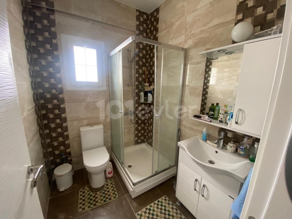 Lefkoşa Gönyelide Satılık 2+1 Full Eşyalı Daire 42000 Stg